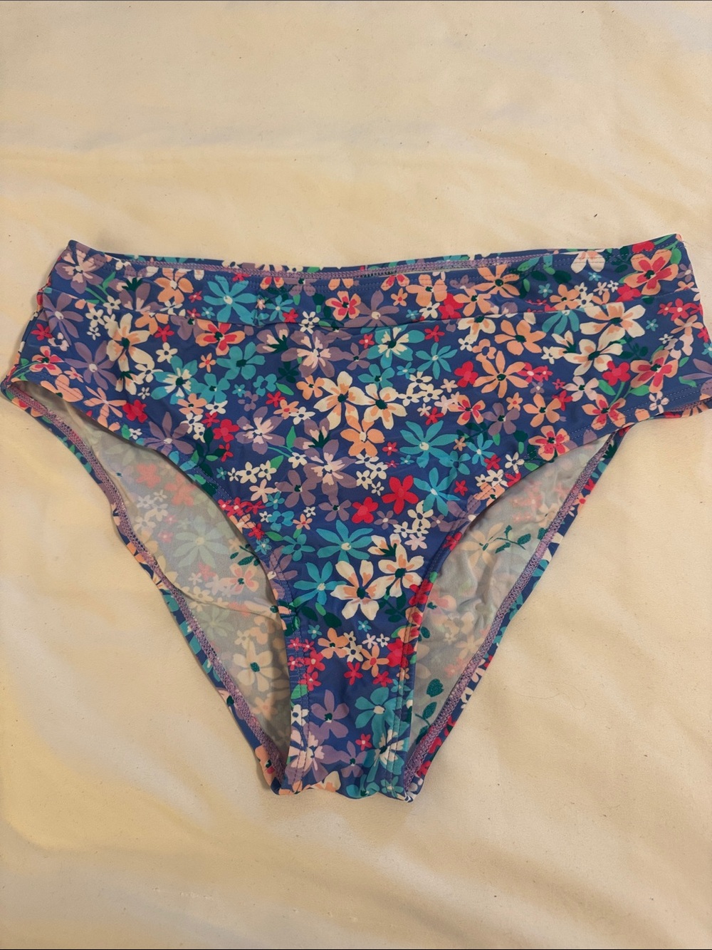 Floral Cupshe Two-Piece Bikini Set in Blue - Picture 3 of 8